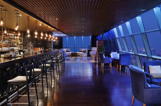 Cocktails at Sky Lounge